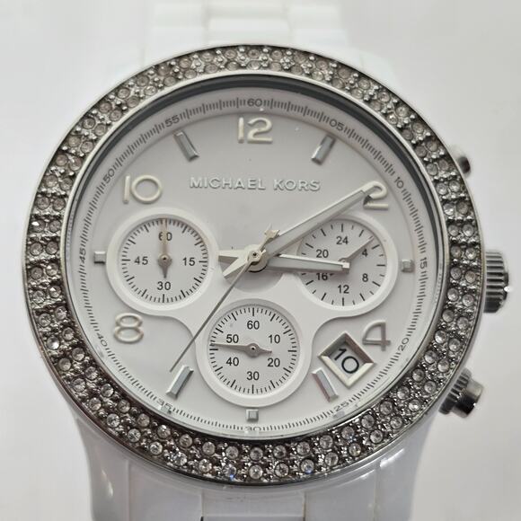 WOMENS MICHAEL KORS Runway White Dial Ceramic Strap with Glitz MK5188 - Picture 2 of 14